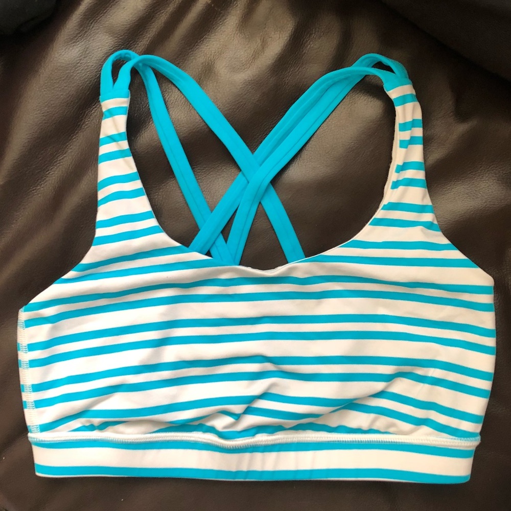 Lululemon Energy Bra Size 4 EUC